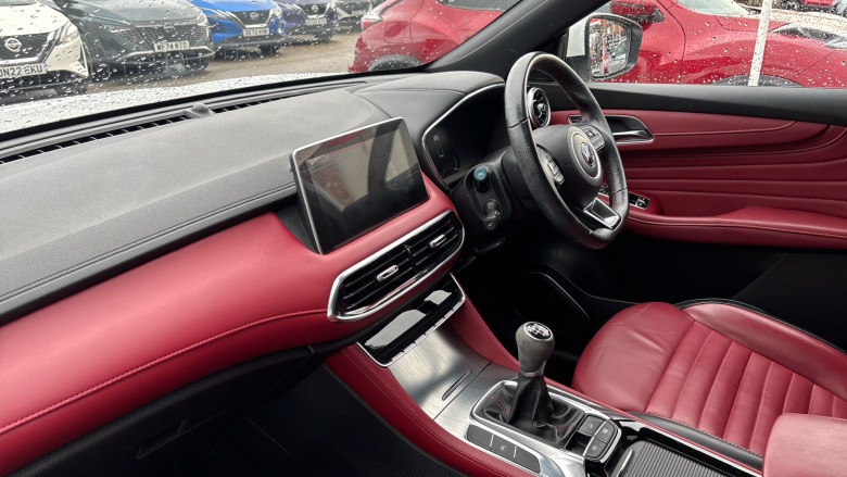 MG Hs 1.5 T-GDI Exclusive 5dr Petrol Hatchback